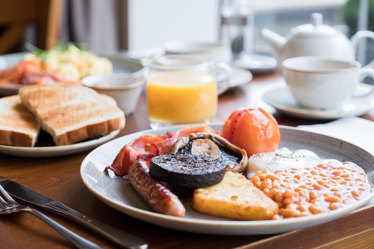 The Millstone, Mellor Hotel Blackburn  Kültér fotó English breakfast